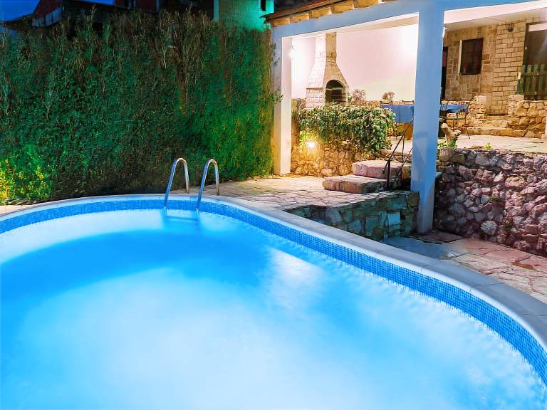 Fully equipped big house with garden, patio & BBQ | Sea view | Pets are welcome — photo 4