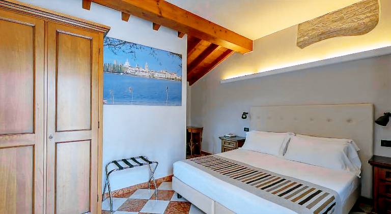 A Casa Dei Gonzaga, MantegnaHotels — photo 2