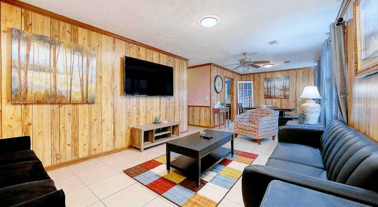 Vacation home with 1 room for 6 persons in Columbus, GA