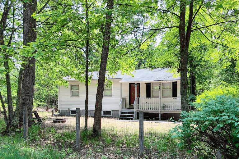 House  Holton Township