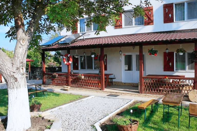 Accommodation  Mahmudia