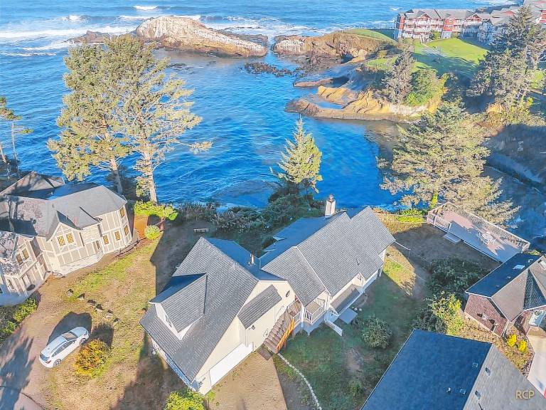 Pirate's Cove — photo 3