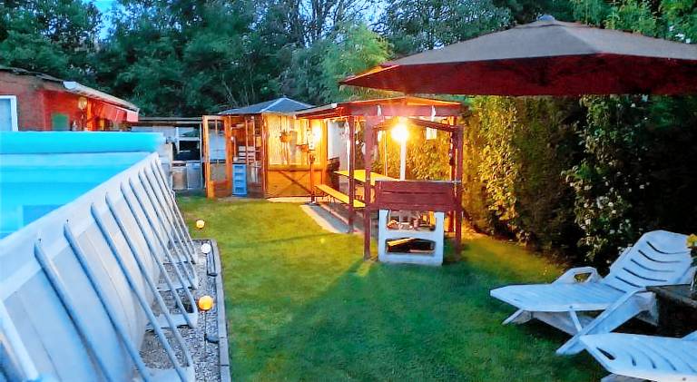 Chalet with pool — photo 2