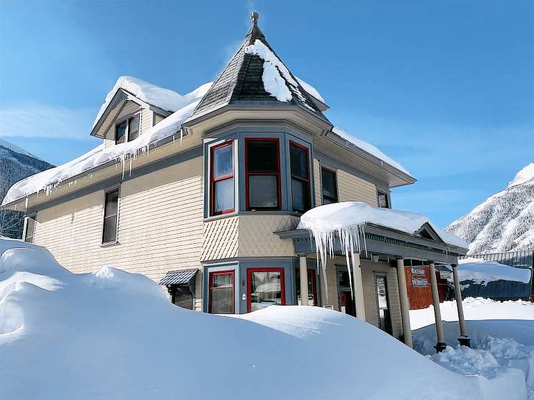 House  Silverton