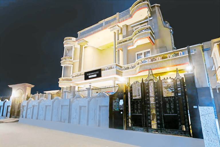 Super Townhouse Vijay Khand Gomti Nagar — photo 3