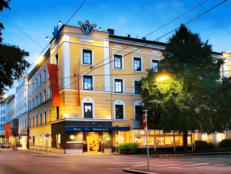 Parkhotel Graz - Traditional Luxury in Graz