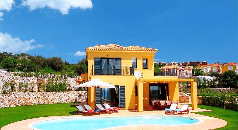 Big villa with terrace, garden & private pool | Pets are welcome — photo 5
