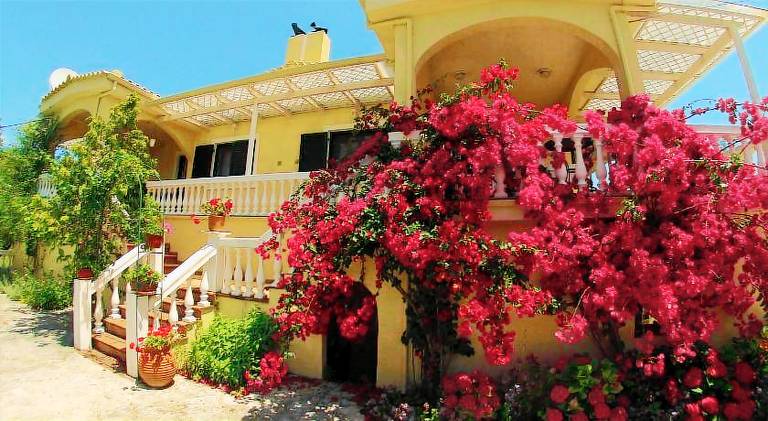 Εξυπηρετούμενο διαμέρισμα Perdika