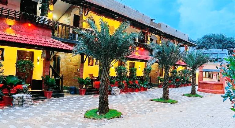 ARONIC beach hotel in Varkala