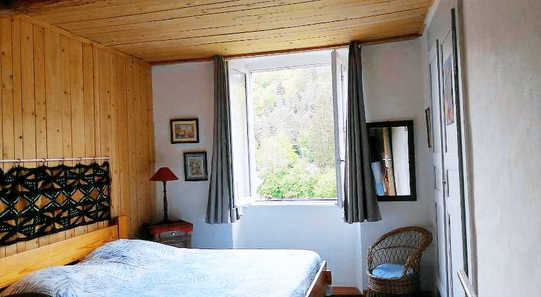 Chambre tranquille avec salle de bain privative — photo 5
