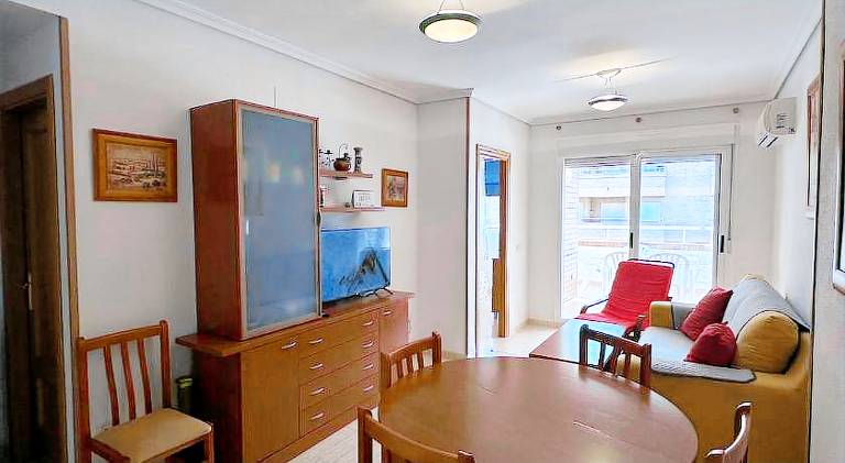 Apartment with pool — photo 3
