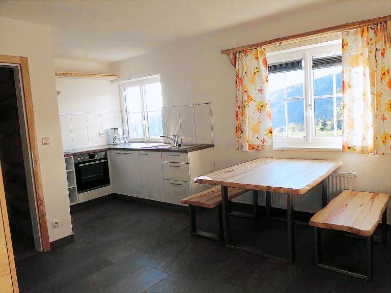 Privatzimmer in Weyregg am Attersee, Gemeinde Seewalchen am Attersee für max. 4 Personen Privatzimmer in Weyregg am Attersee, Gemeinde Seewalchen am Attersee für max. 4 Personen