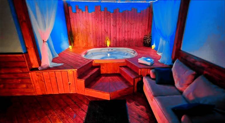 Lovely rental apartment with pool & hot tub | Pets allowed in Shawinigan, QC
