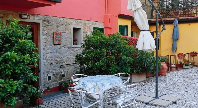 Rental apartment with 2 rooms for 5 persons — photo 3