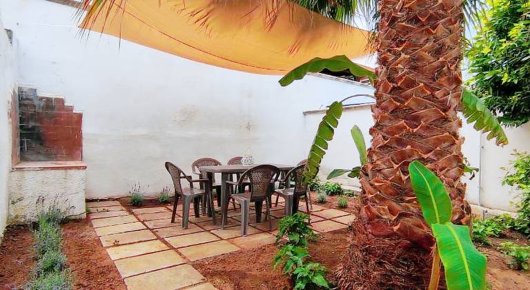 House with BBQ, garden & terrace — photo 3