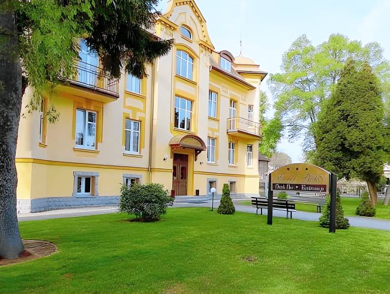 Hotel Bella in Jelenia Gora
