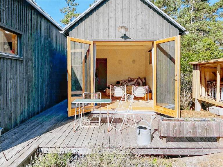 Family-friendly nice vacation home with garden, sauna & terrace | Dogs allowed — photo 3