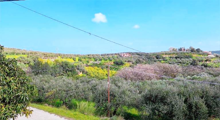 Fully equipped ample villa with garden, private pool & BBQ | Suitable for remote work | Pets allowed — photo 4