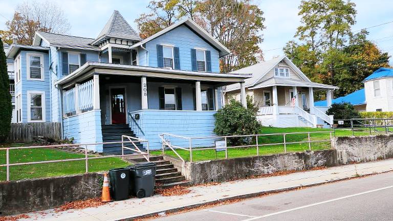 House  Watkins Glen