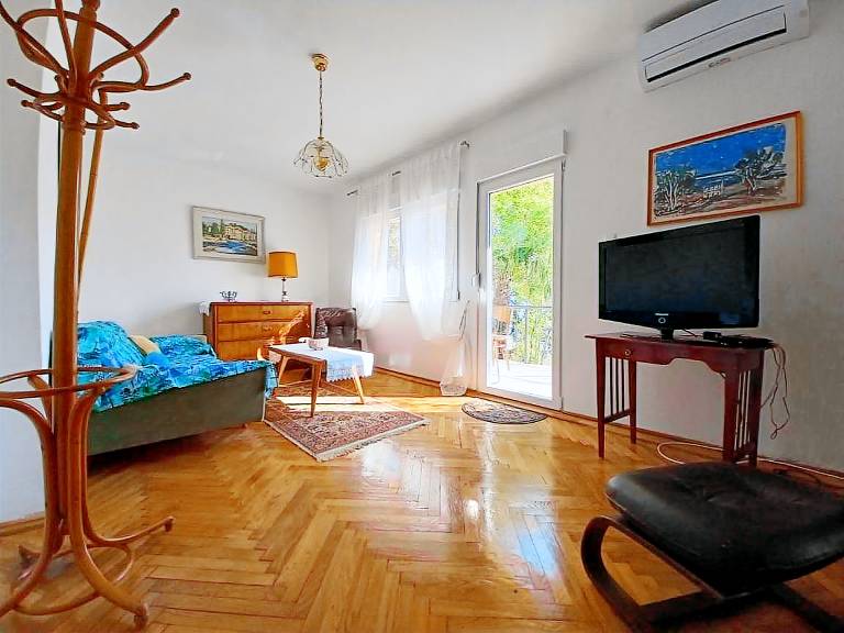 Three bedroom apartment with terrace and sea view Rijeka (A-22429-a) — photo 4