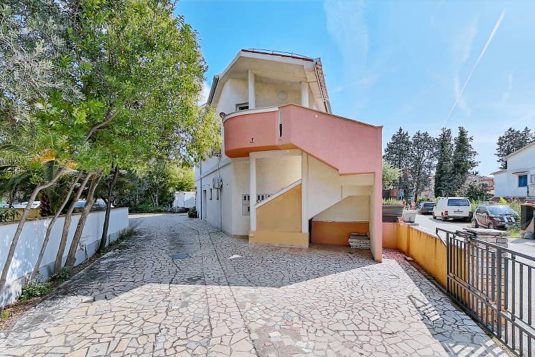 Holiday apartment with 1 room for 4 persons — photo 4