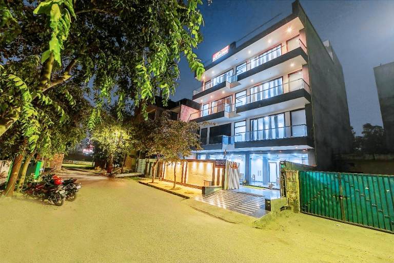 Hotel Aura Grand Sector 63A Noida