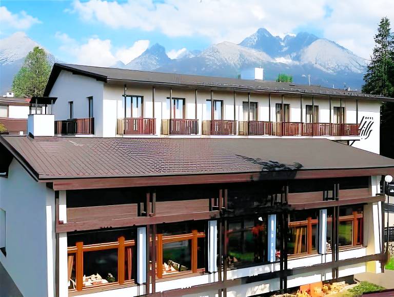 Hotel Hills in Stara Lesna