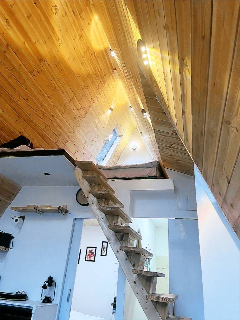 Fully equipped villa with hot tub, barbeque & yard | Water view | Good for workation | Pets allowed — photo 5