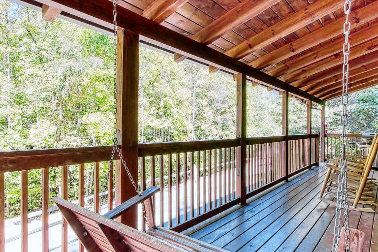 Child-friendly cabin with grill, pool & terrace | Mountain view | Pets are welcome — photo 4