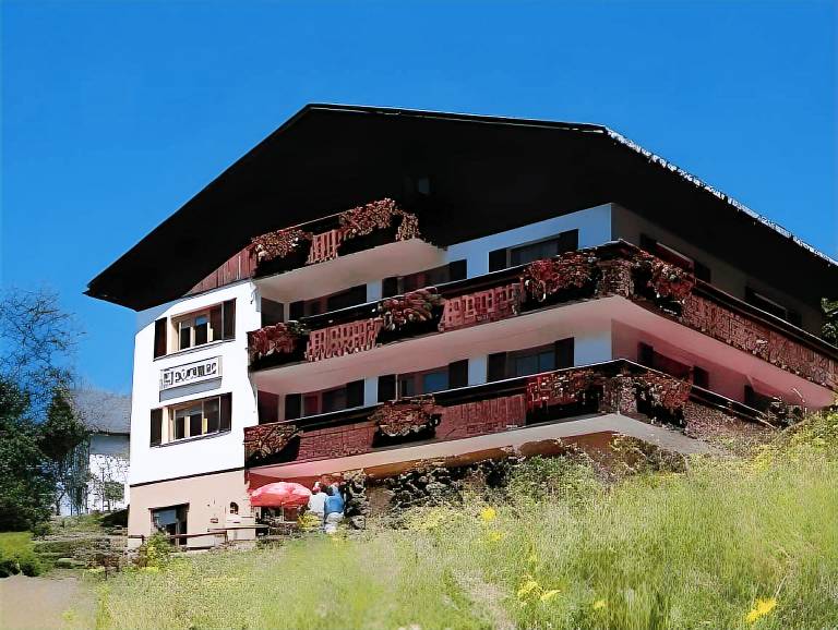 Bed & Breakfast  Gemeinde Mellau