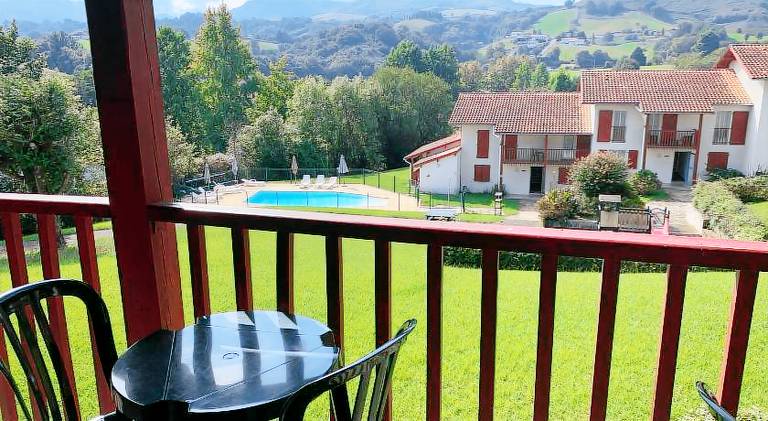 Beautiful holiday apartment with pool, terrace & garden | Pet-friendly — photo 3