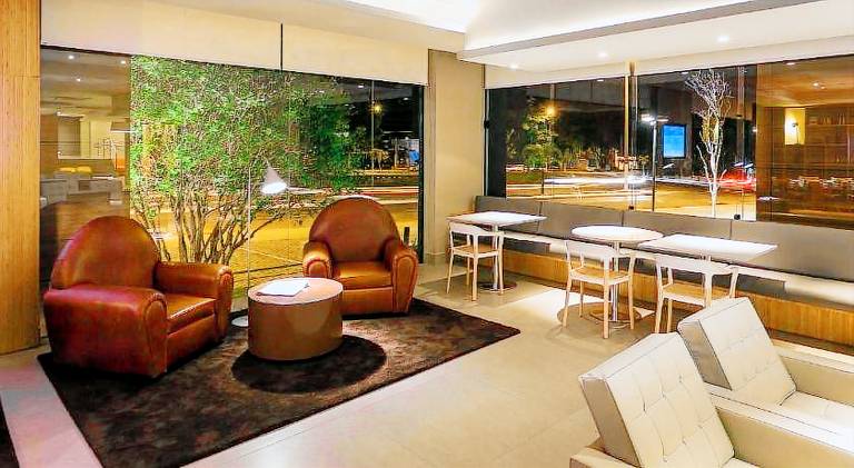 DMax Hotel — photo 4