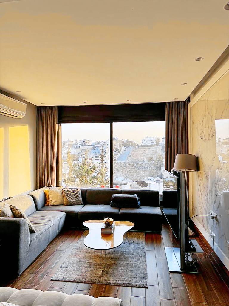 House | Next to King Abdullah I Mosque in Amman