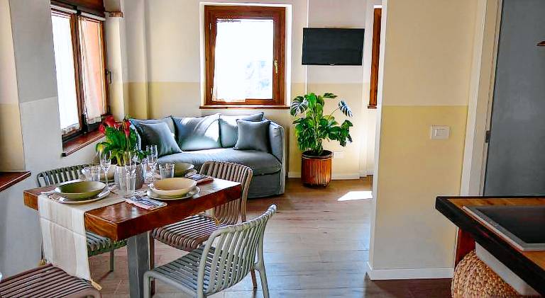 Holiday apartment with patio & yard | Suitable for remote work — photo 3