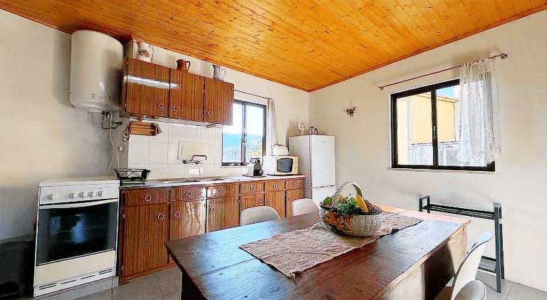 Fully equipped holiday apartment with patio & grill | Suitable for remote work | Pets allowed — photo 4
