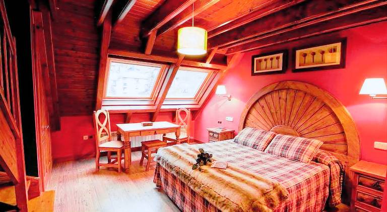 GRAN CHALET Hotel & Petit SPA in Vielha e Mijaran