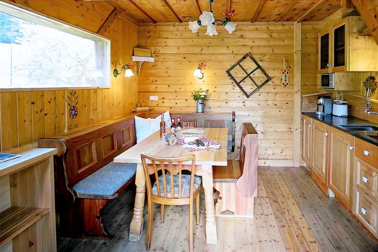 Hut  Laßnitz bei Murau