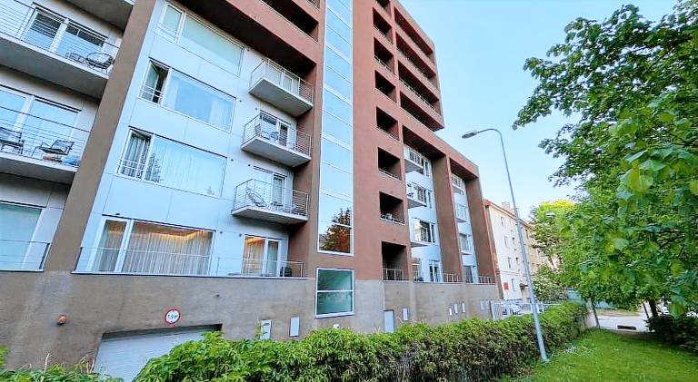 Next to Old Town, Free Underground Parking, Peaceful Location — photo 2