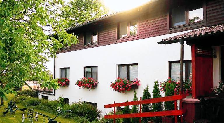 Bed & Breakfast  Dreieich