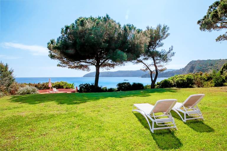 Ferienhaus in Norsi, Acquabona für max. 12 Personen Ferienhaus in Norsi, Acquabona für max. 12 Personen