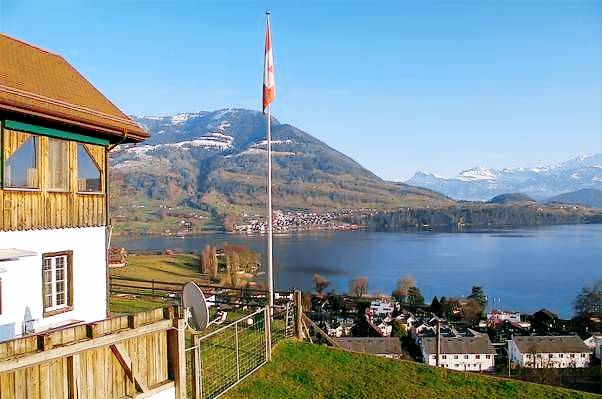 Ferienhaus Merlischachen