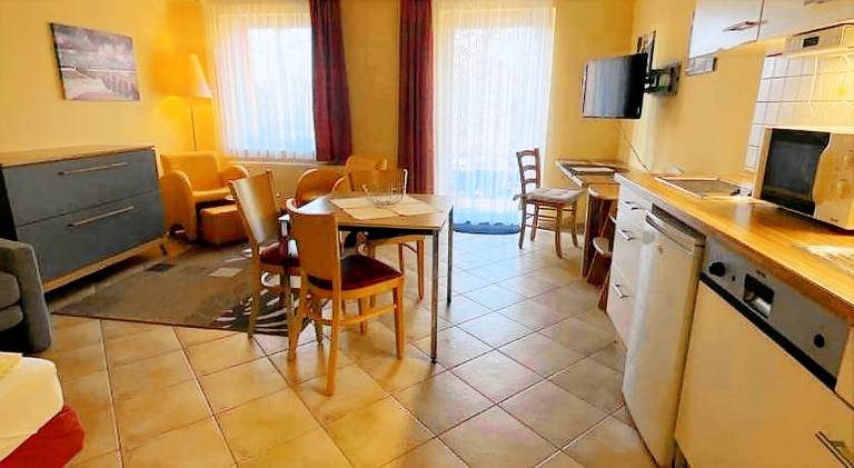 Rental apartment with patio & garden | Pets allowed — photo 5