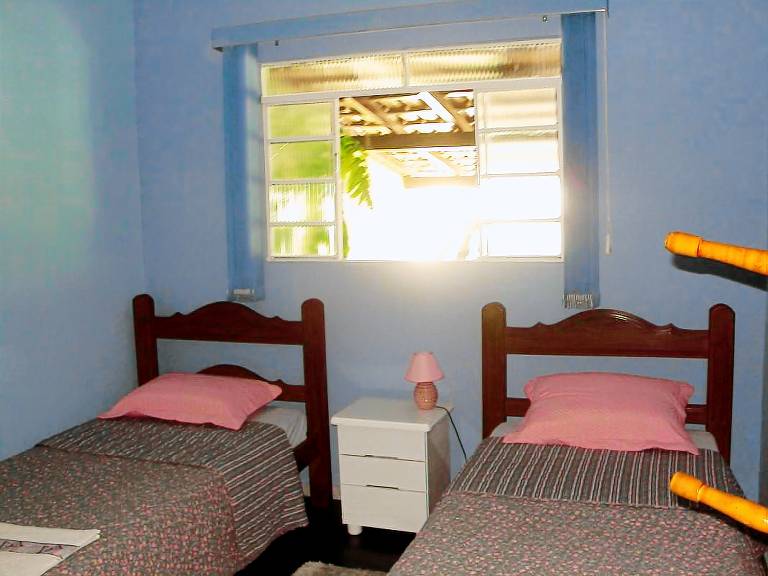 Quarto privado Montes Claros