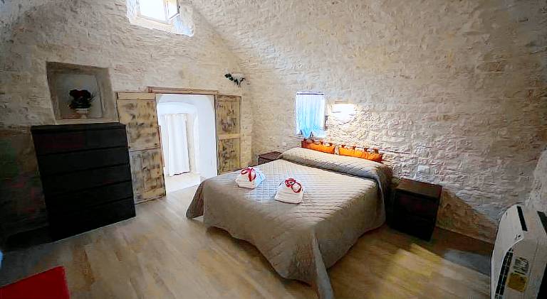 House with 2 rooms for 5 persons in Locorotondo