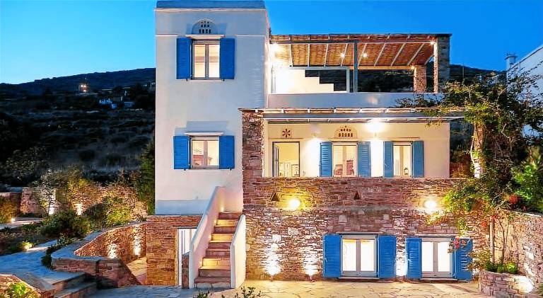 Villa with yard, pool & patio | Suitable for remote work — photo 3