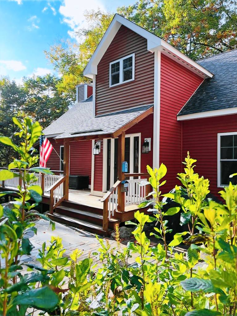House Lake Sunapee