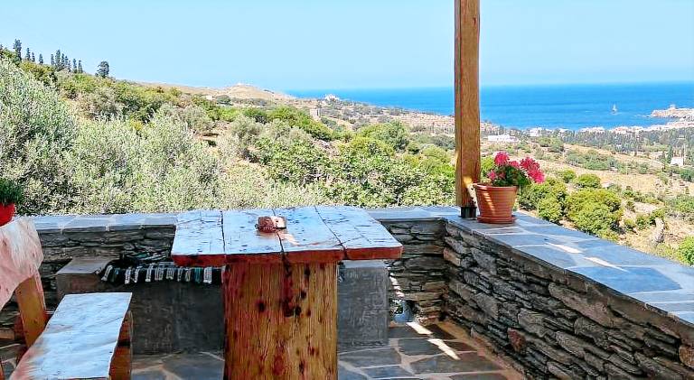 Richie's Sea View Romantic Residences in Andros