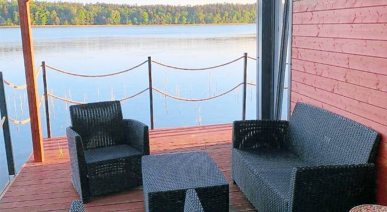 Rental apartment with terrace, garden & hot tub — photo 4