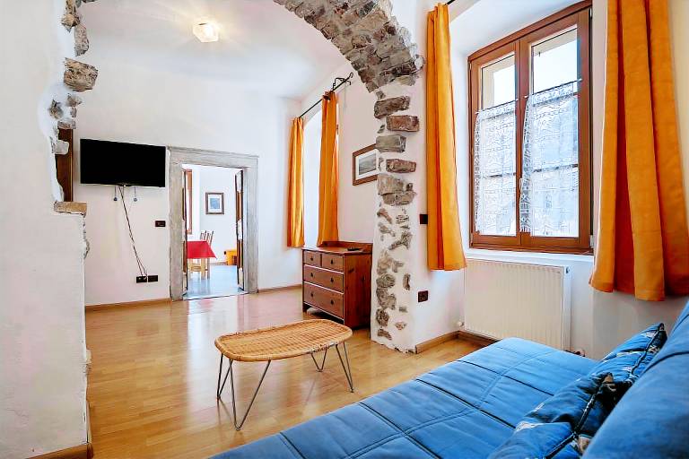 Wonderful apartment with fast internet, garden & BBQ | City view | Pets allowed — photo 2