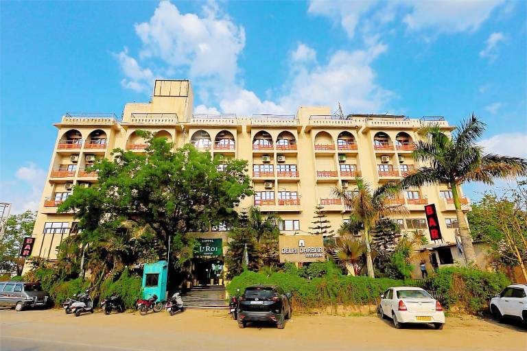 Le Roi Udaipur Hotel